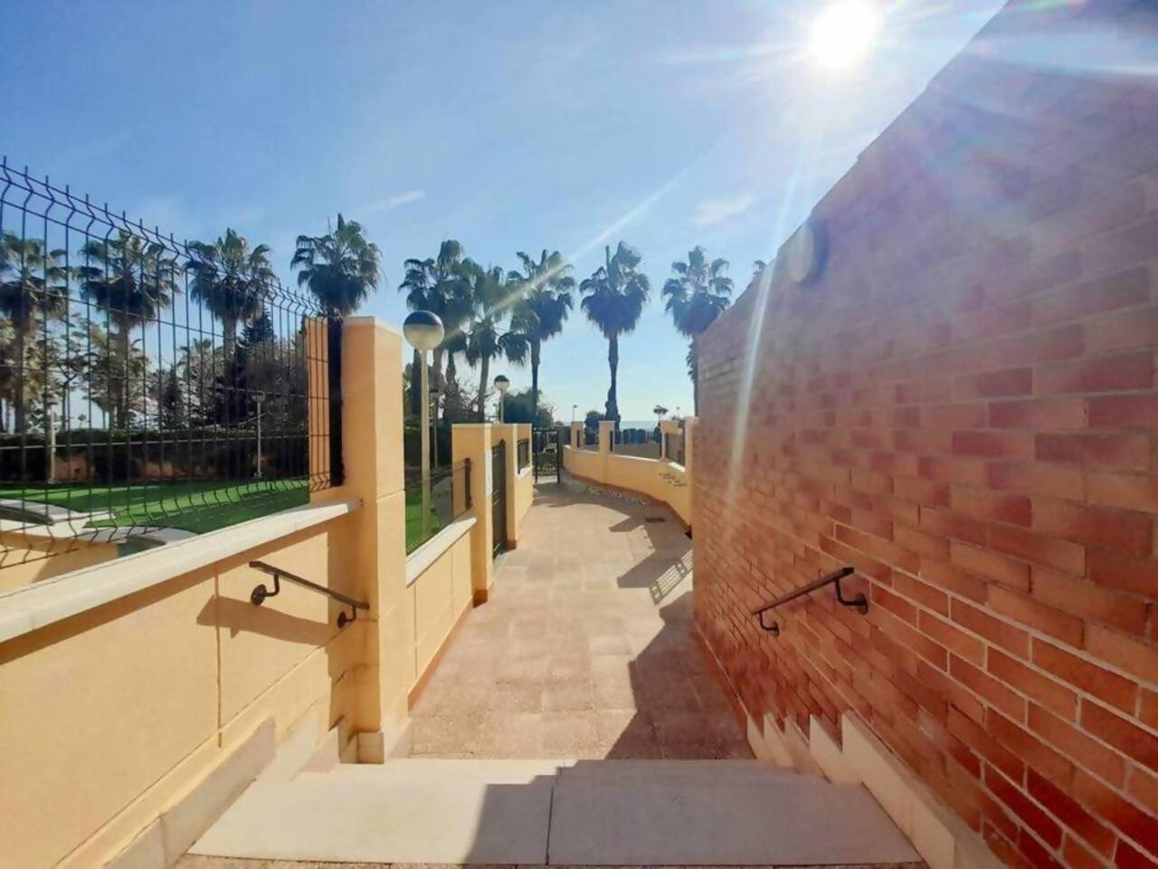 Apartamento Ayf Amaneceres Frente Al Mar Oropesa del Mar Exterior foto