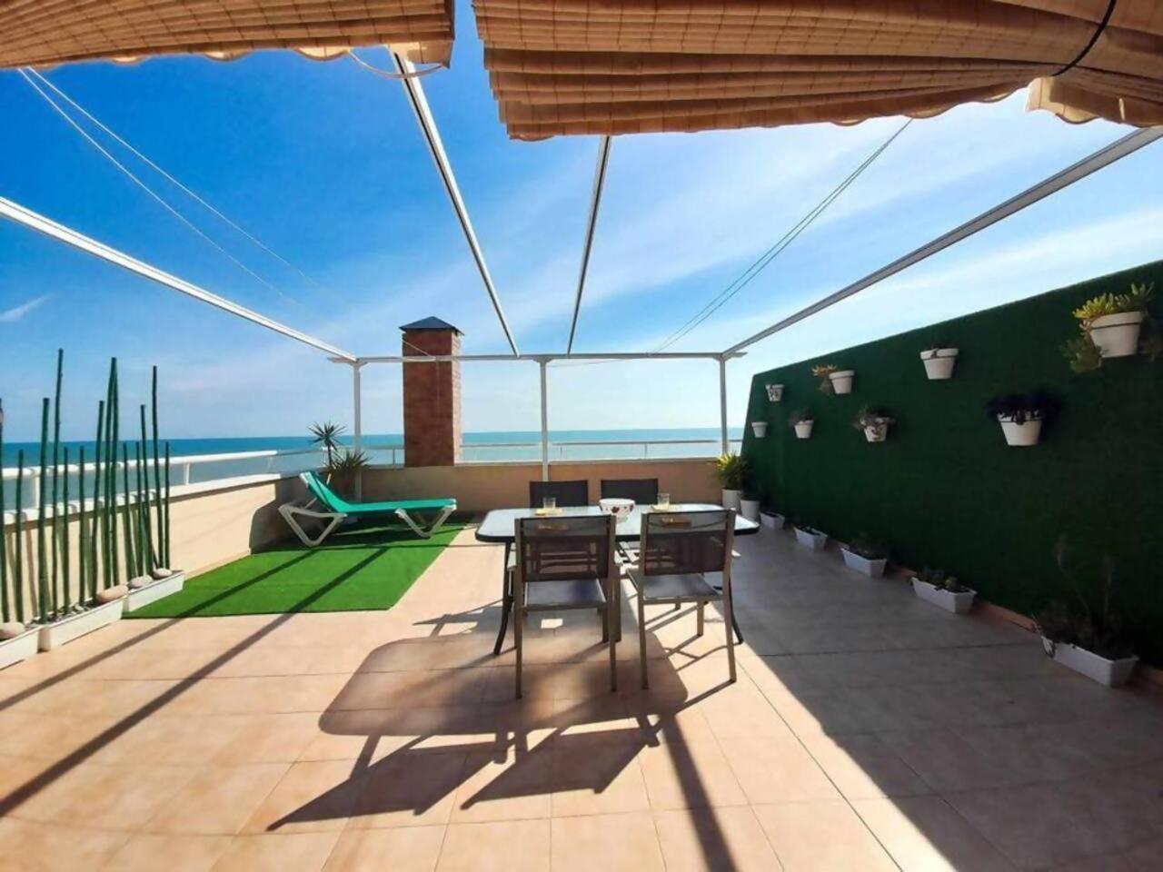 Apartamento Ayf Amaneceres Frente Al Mar Oropesa del Mar Exterior foto